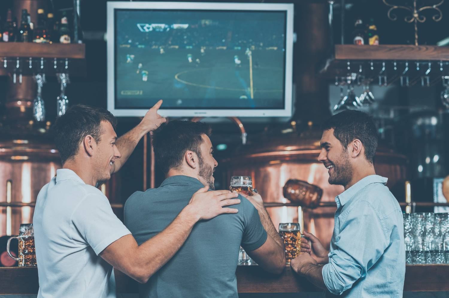 EVERYBODYs BAR: Your perfect fantasy Sports